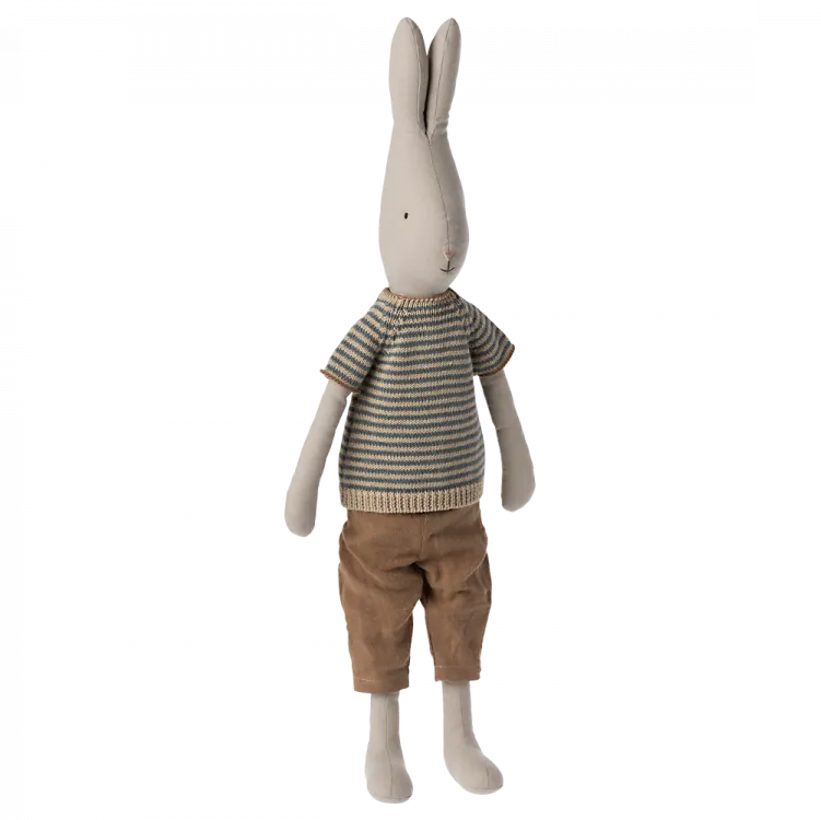 Rabbit, Size 4