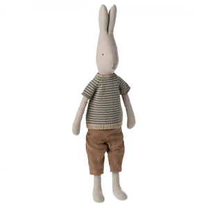 Rabbit, Size 4