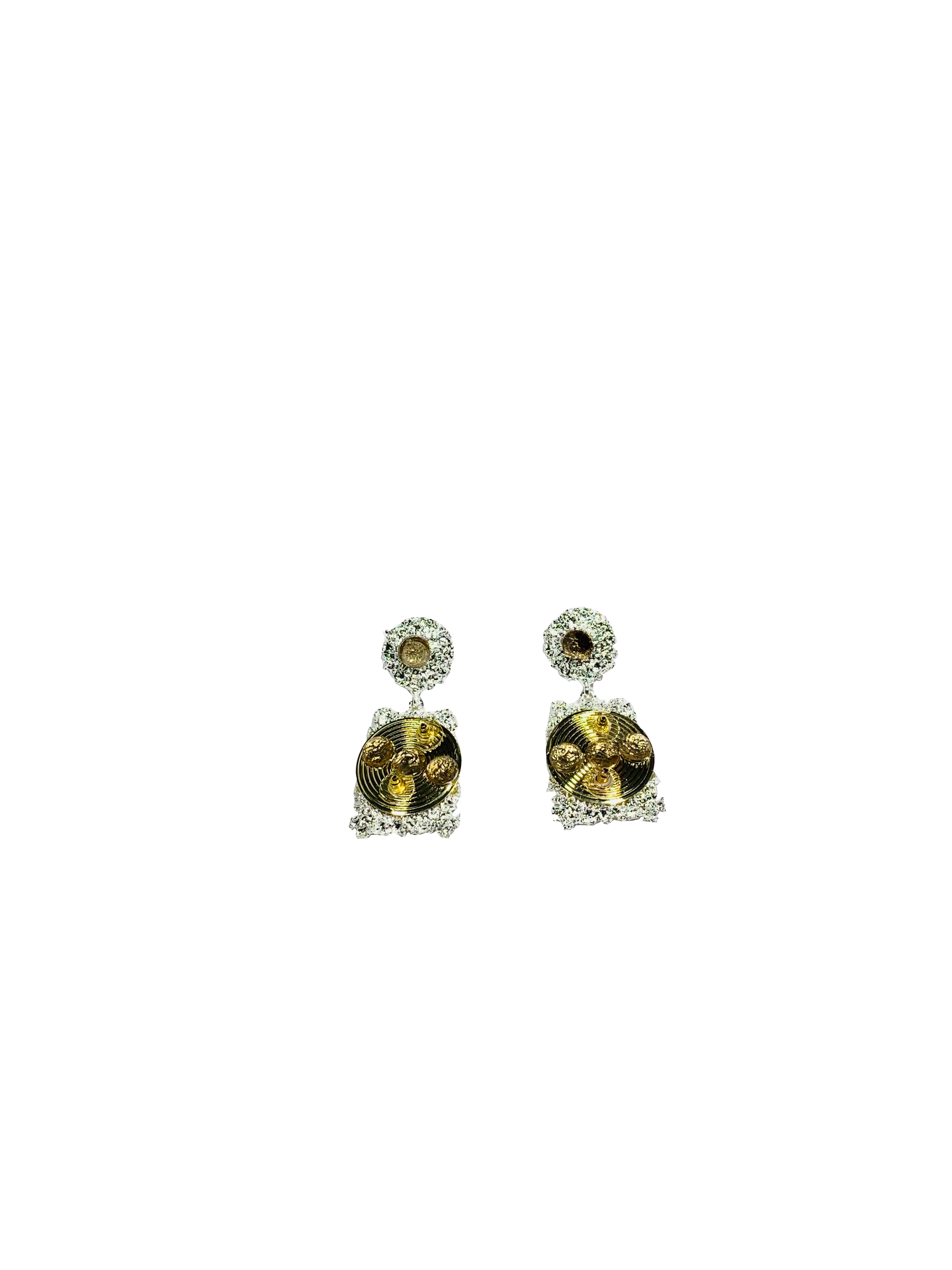 RE 004