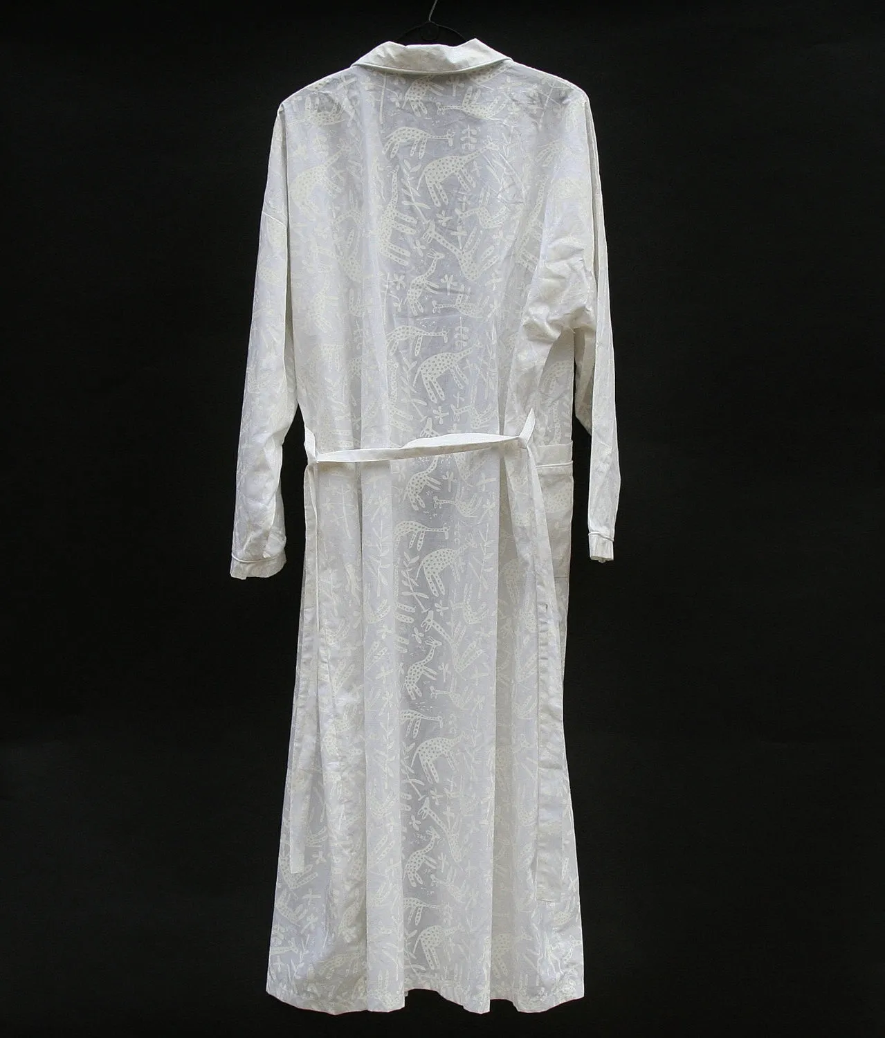 Robe Woman's White Cotton Giraffe Print Handmade African Design