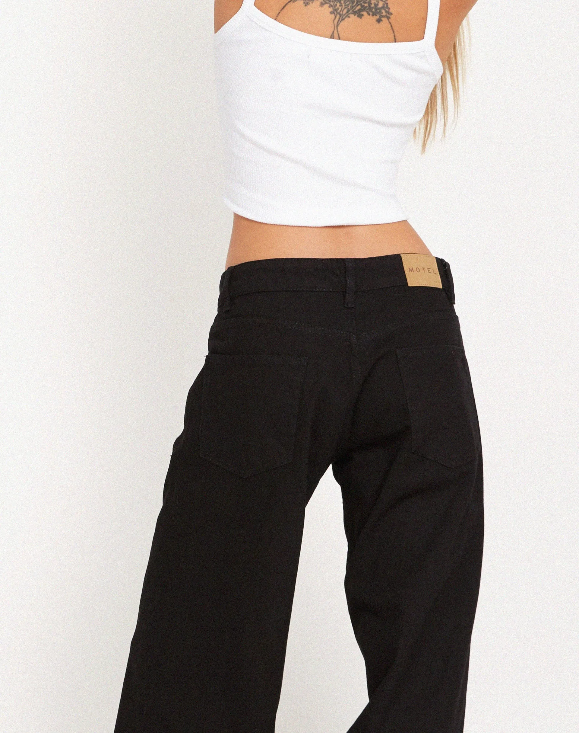 Roomy Extra Wide Low Rise Jeans in Clean Black