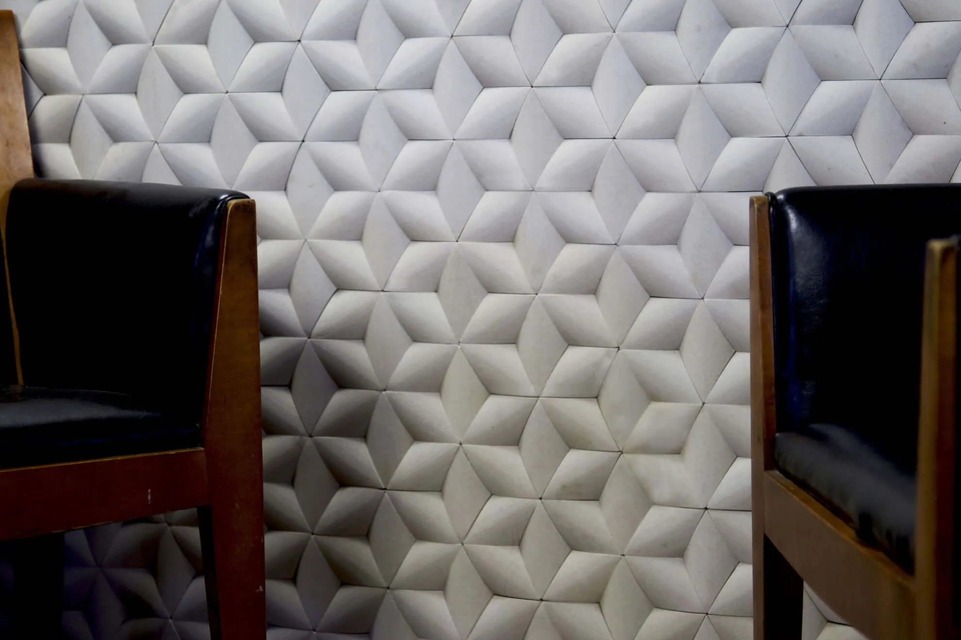 SANDSTONE MINT, PARAGON HEX
