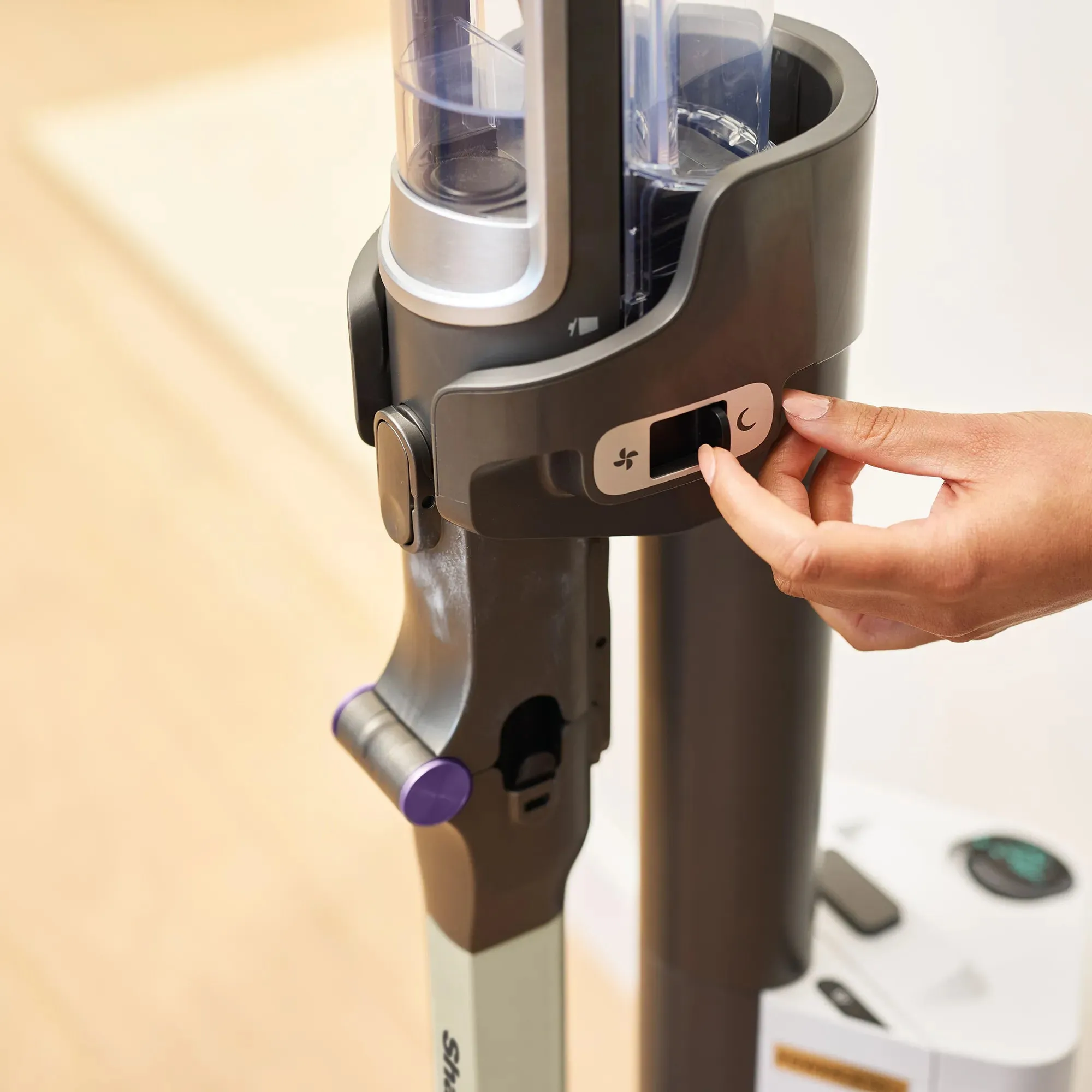 Shark Cordless PowerDetect Clean & Empty System