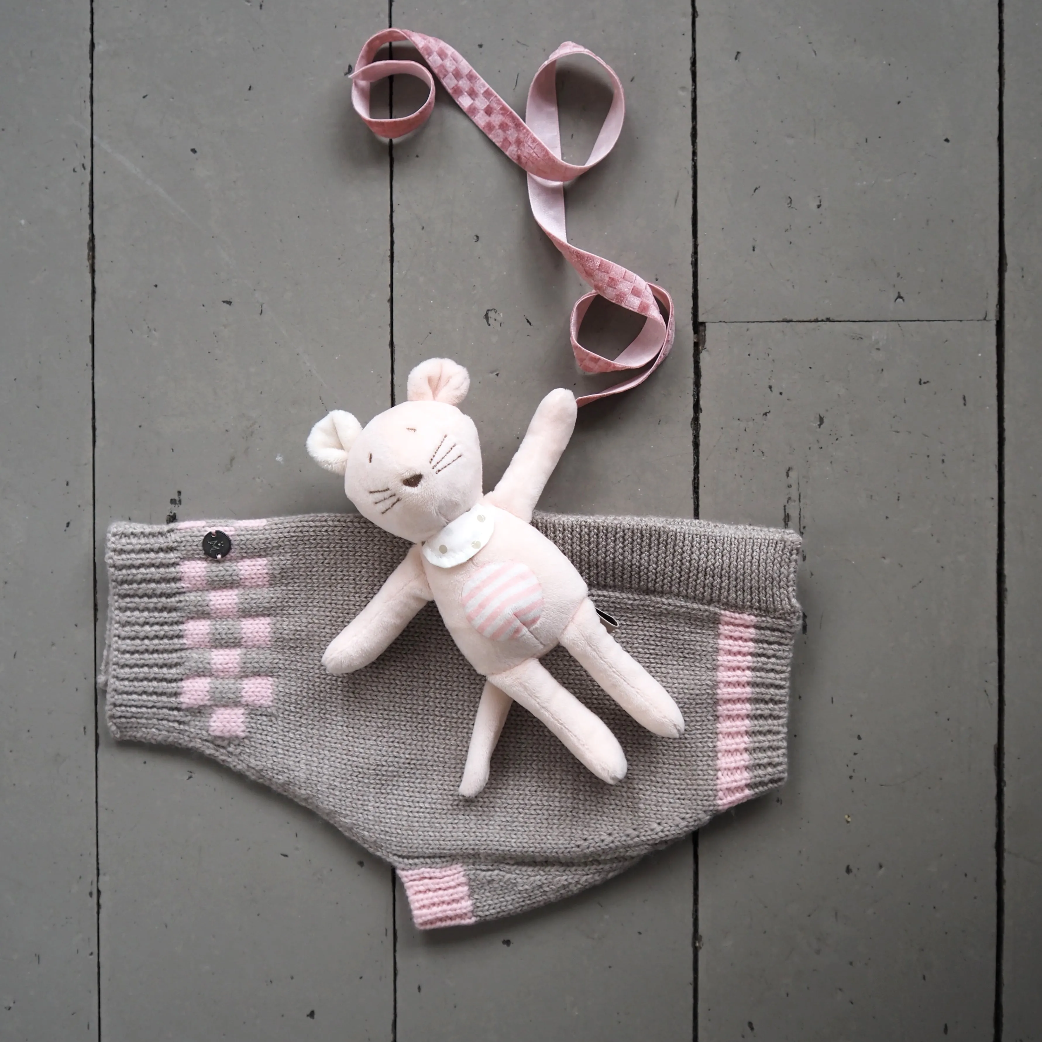 Shogi Merino Dog Pullover