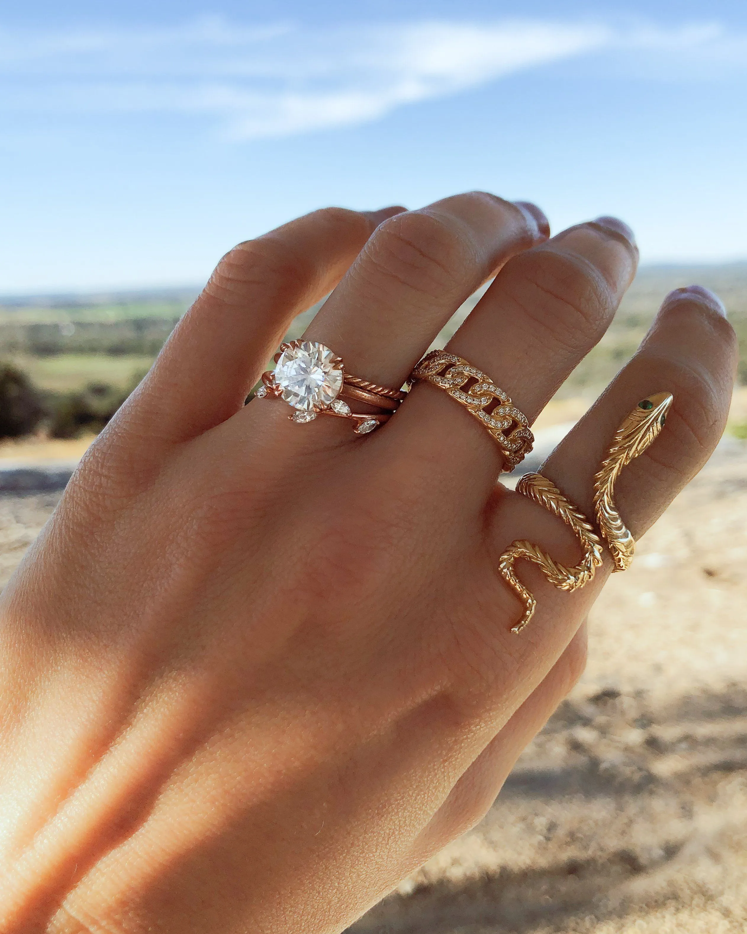Signature Cathedral Solitaire Engagement Ring With Round Cut Diamond