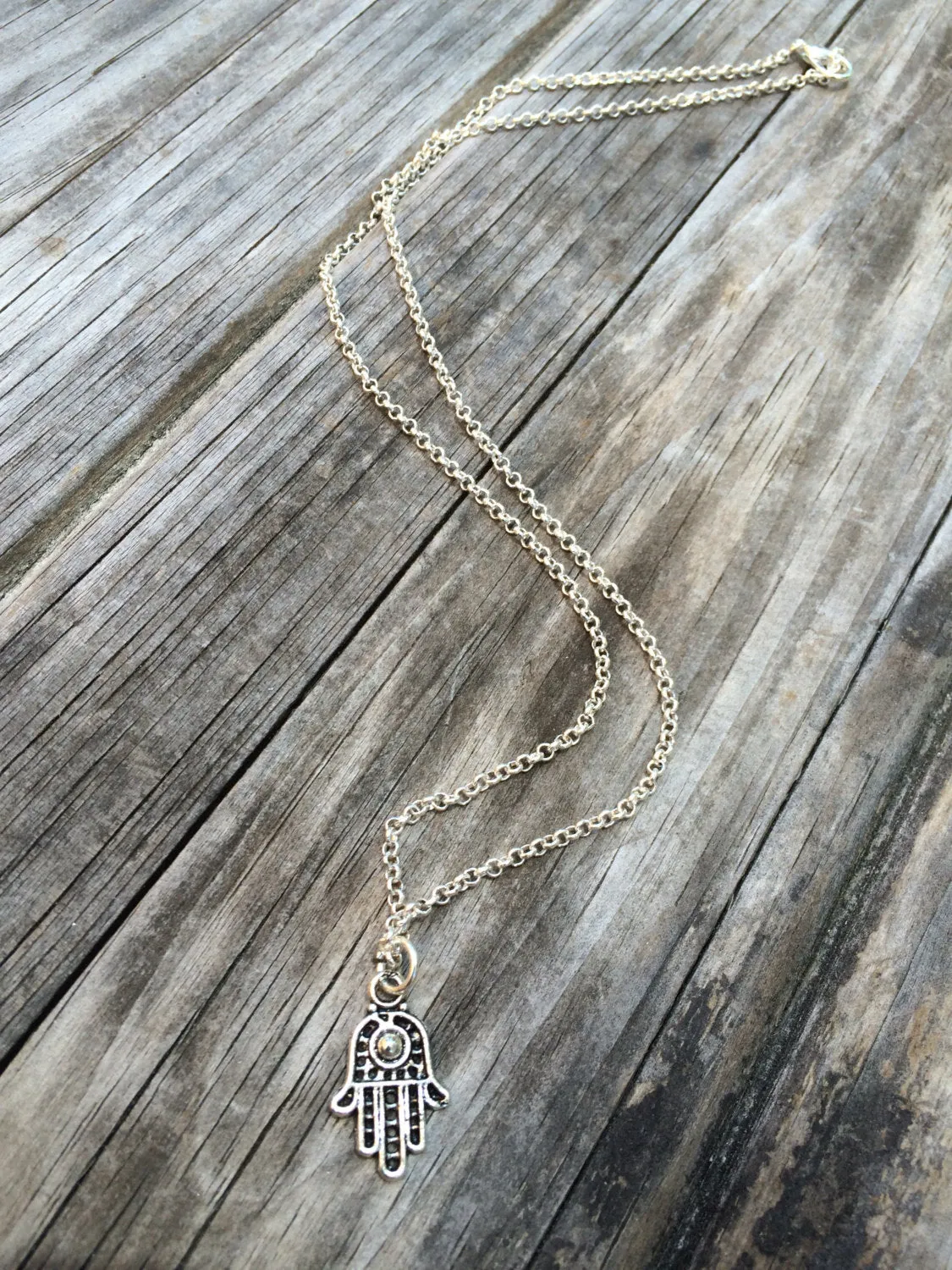 Simple Hamsa Necklace