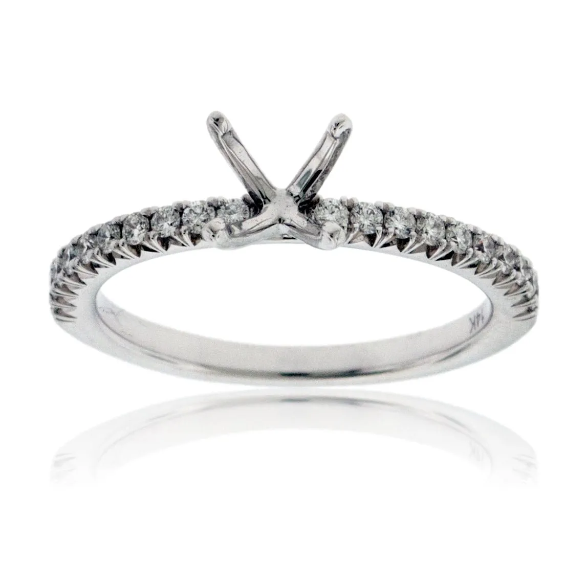 Simple Semi Mount Diamond Ring