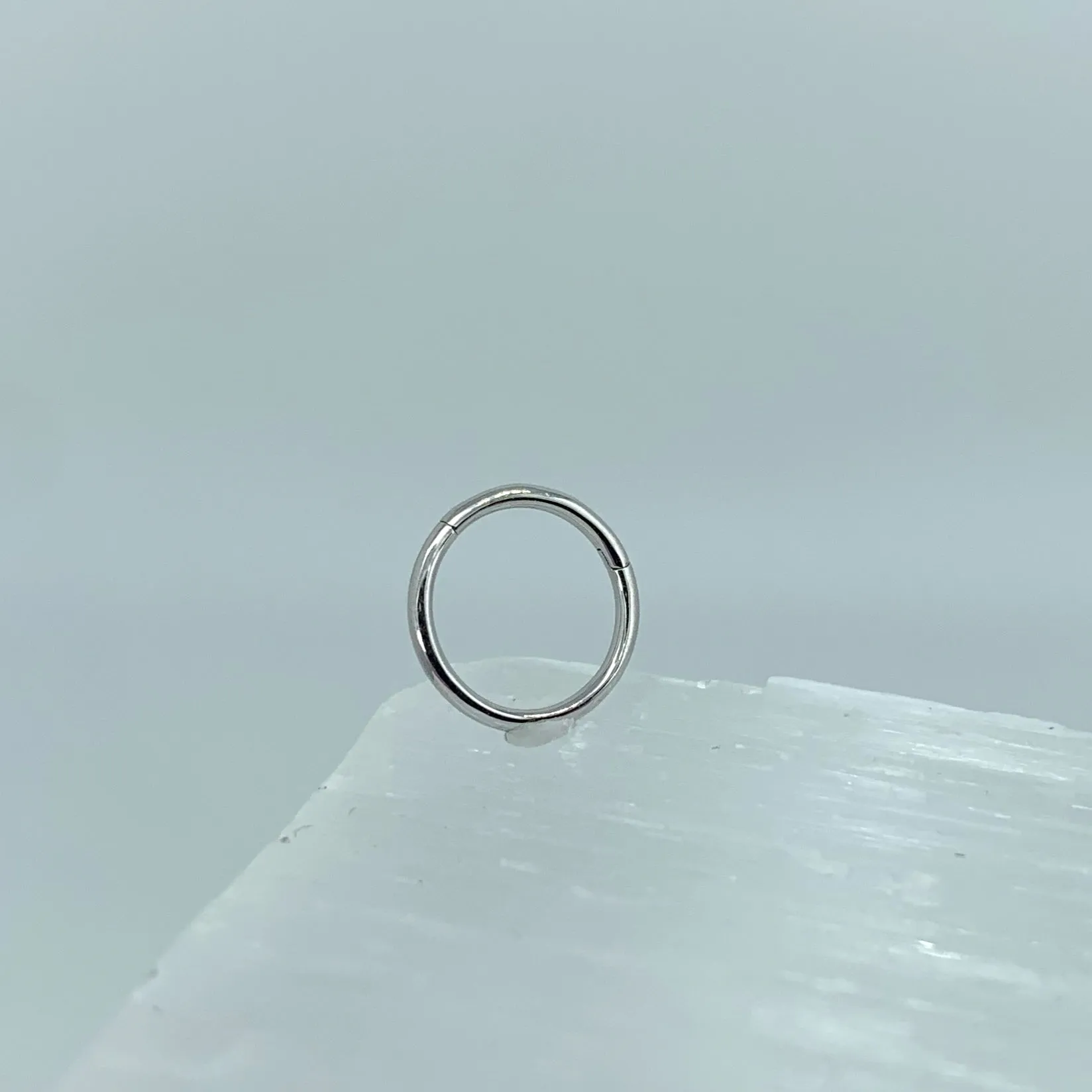 Simple Solid Gold Clicker Ring