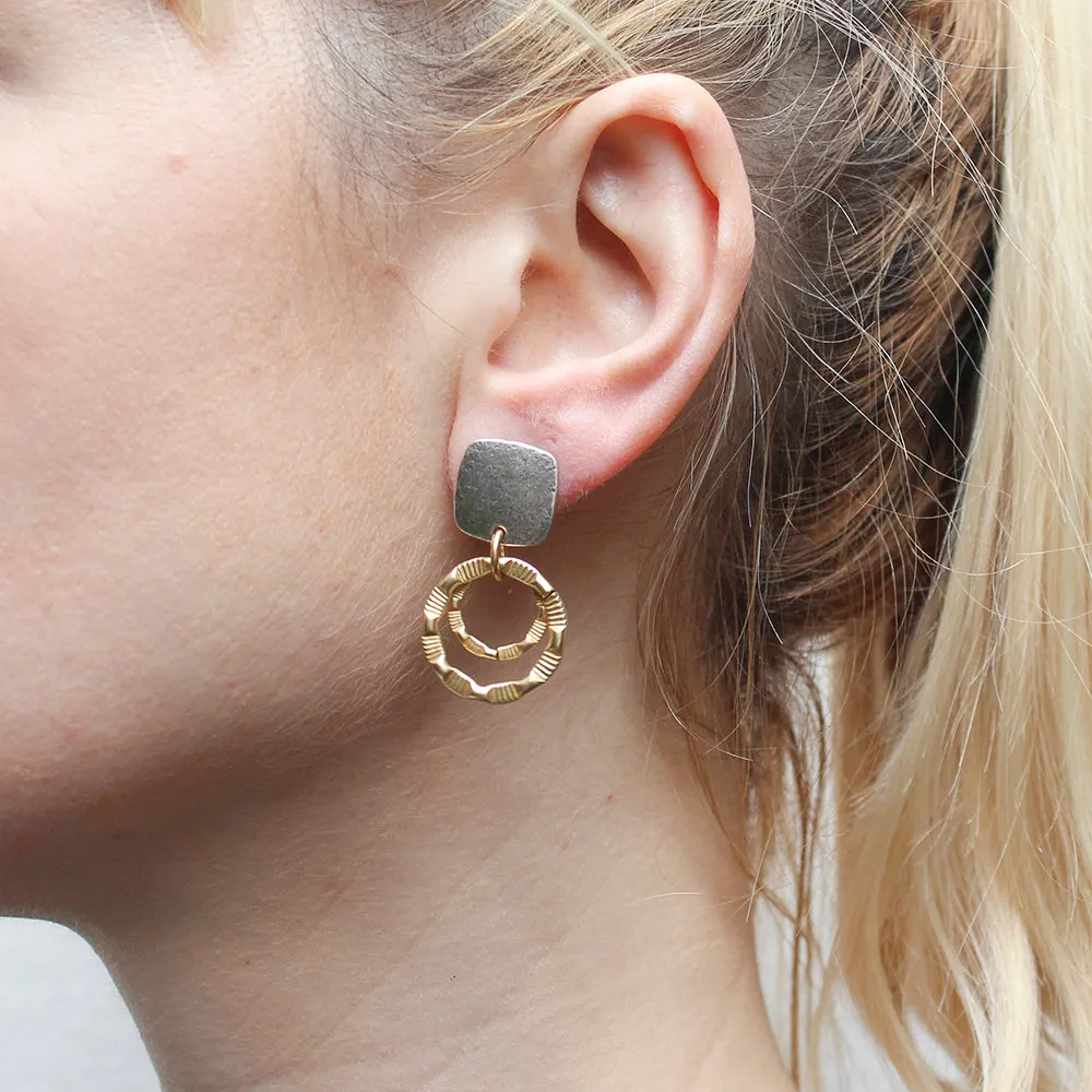 Small Rounded Square with Patterned Rings Post Earring