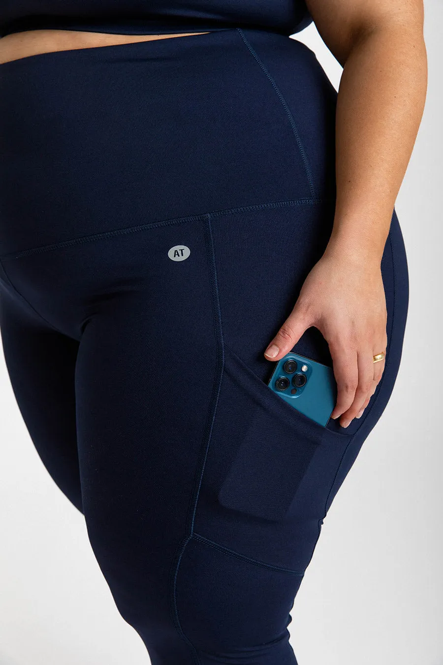 Smart Pocket Move 7/8 Length Legging - Navy