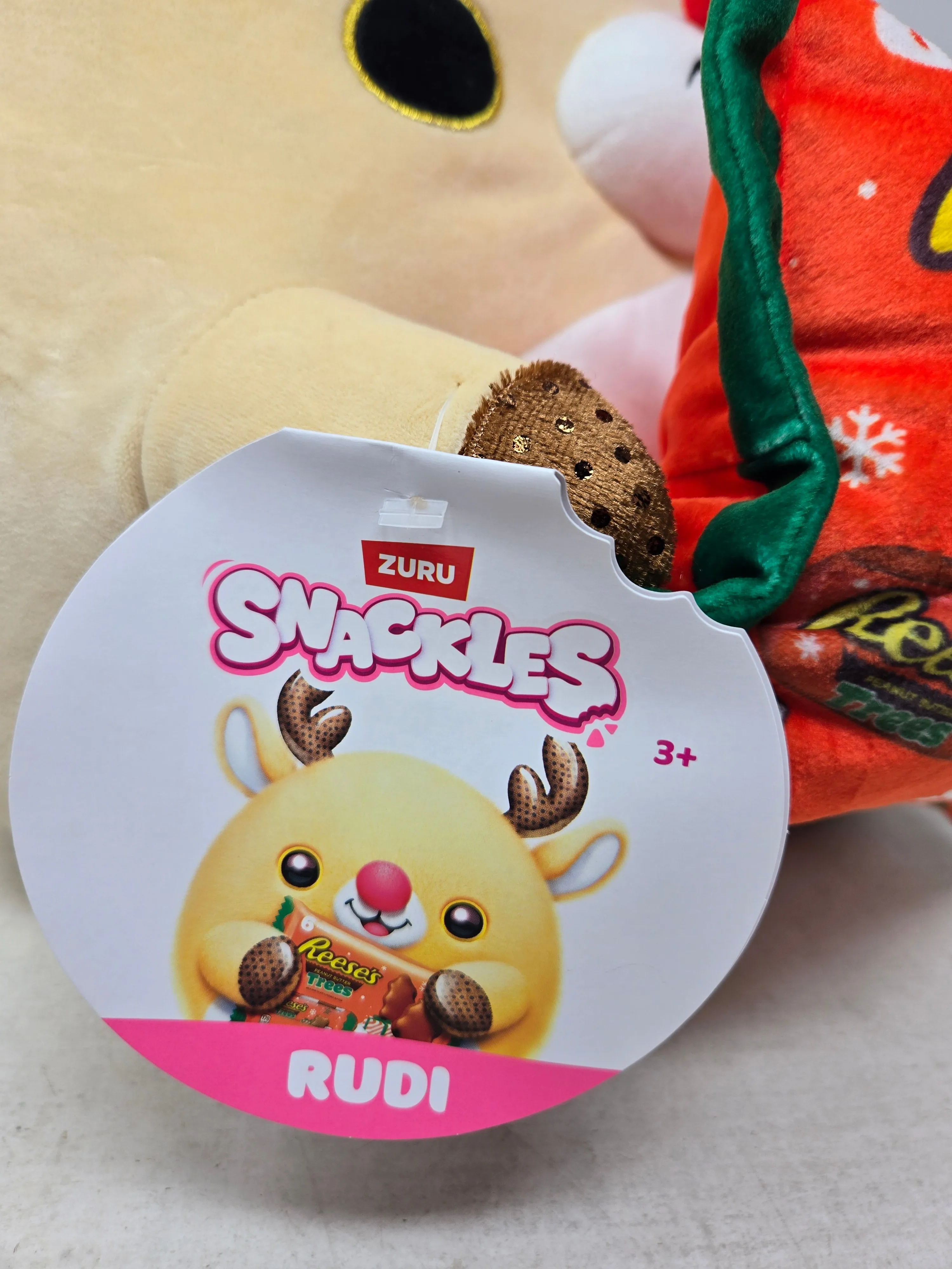 Snackles Christmas Reindeer & Reeses Peanut Butter 14 Inch Plush by ZURU AP43
