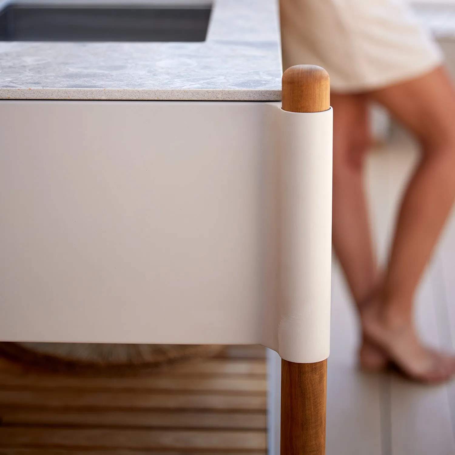 Sticks Kitchen Module with Teak Shelf