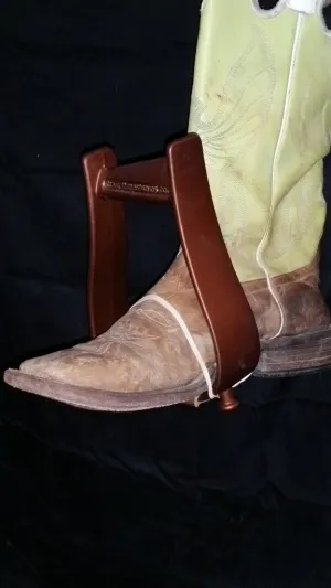 Sue Smith Barrel Stirrups