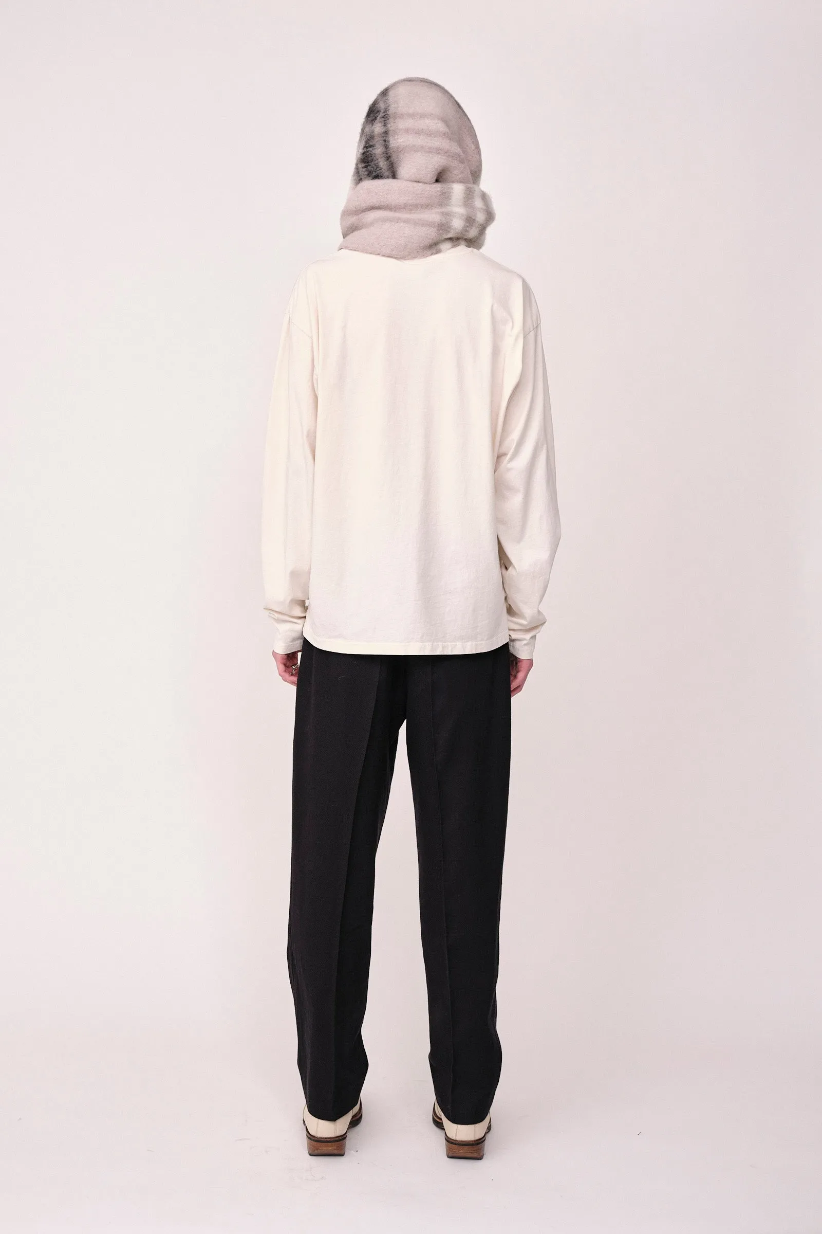 The Staff Tee LS Embroidery M - Snow White