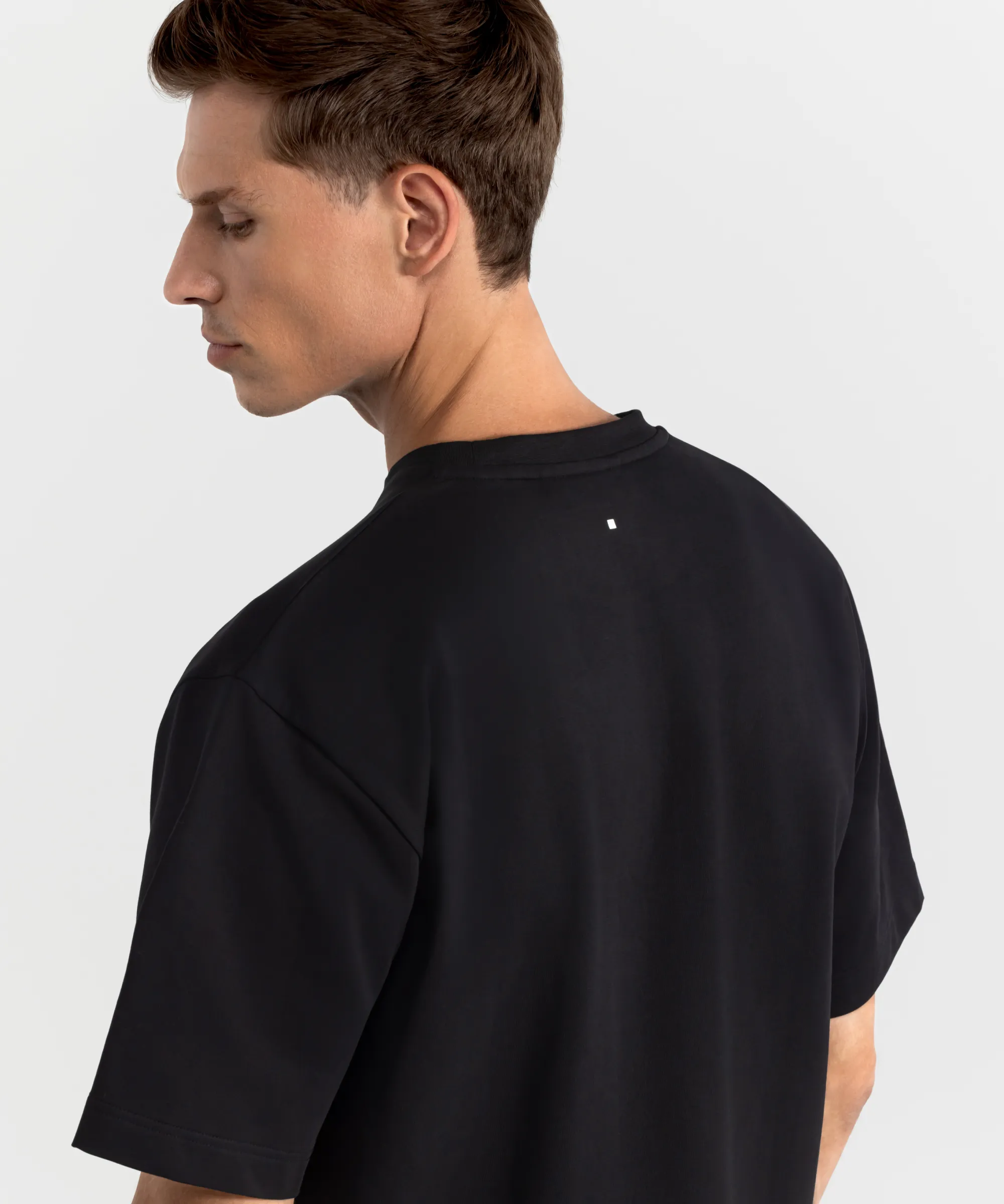 TS 01 Essence Oversized Lightweight Black