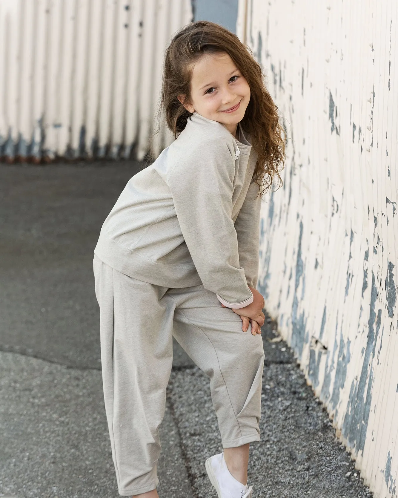Tucked-in Pegged Pants