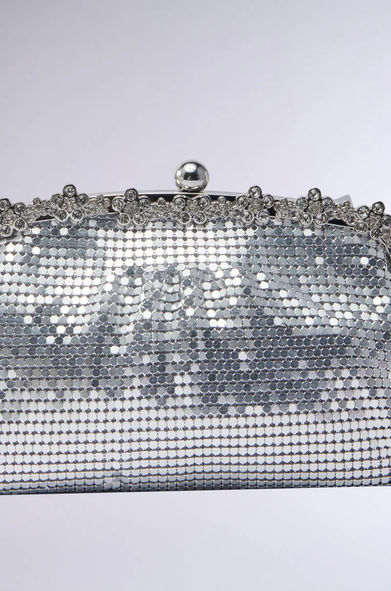 WALK IT OUT EMBELLISHED CHAINMAIL CLUTCH