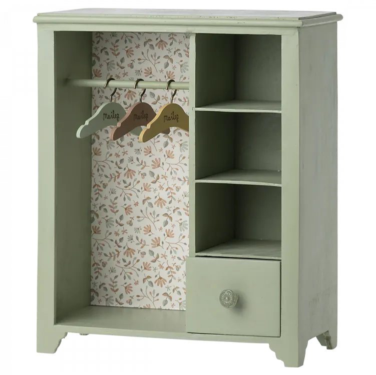 Wardrobe, Large