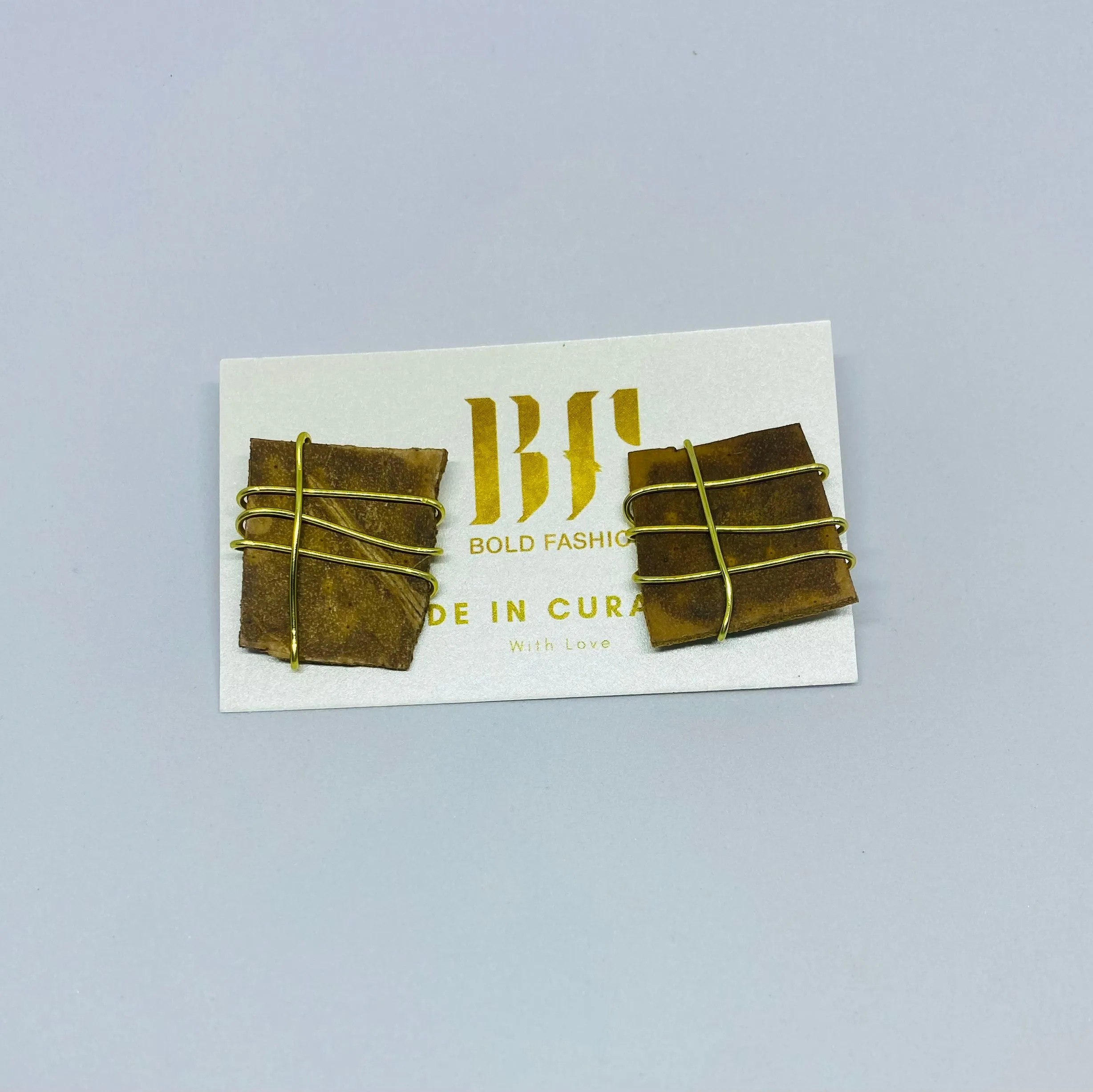 Wired Calabash Studs