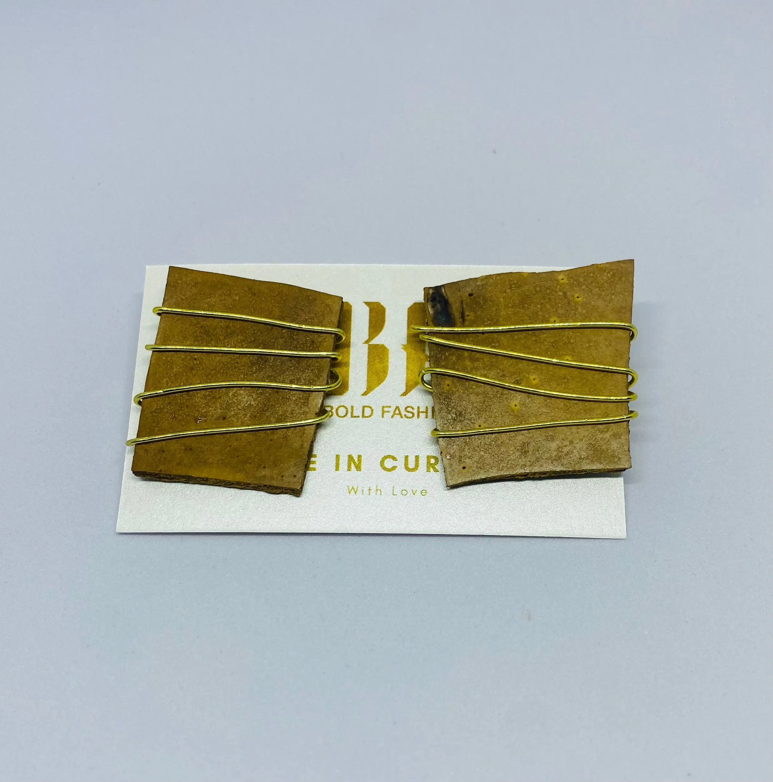 Wired Calabash Studs