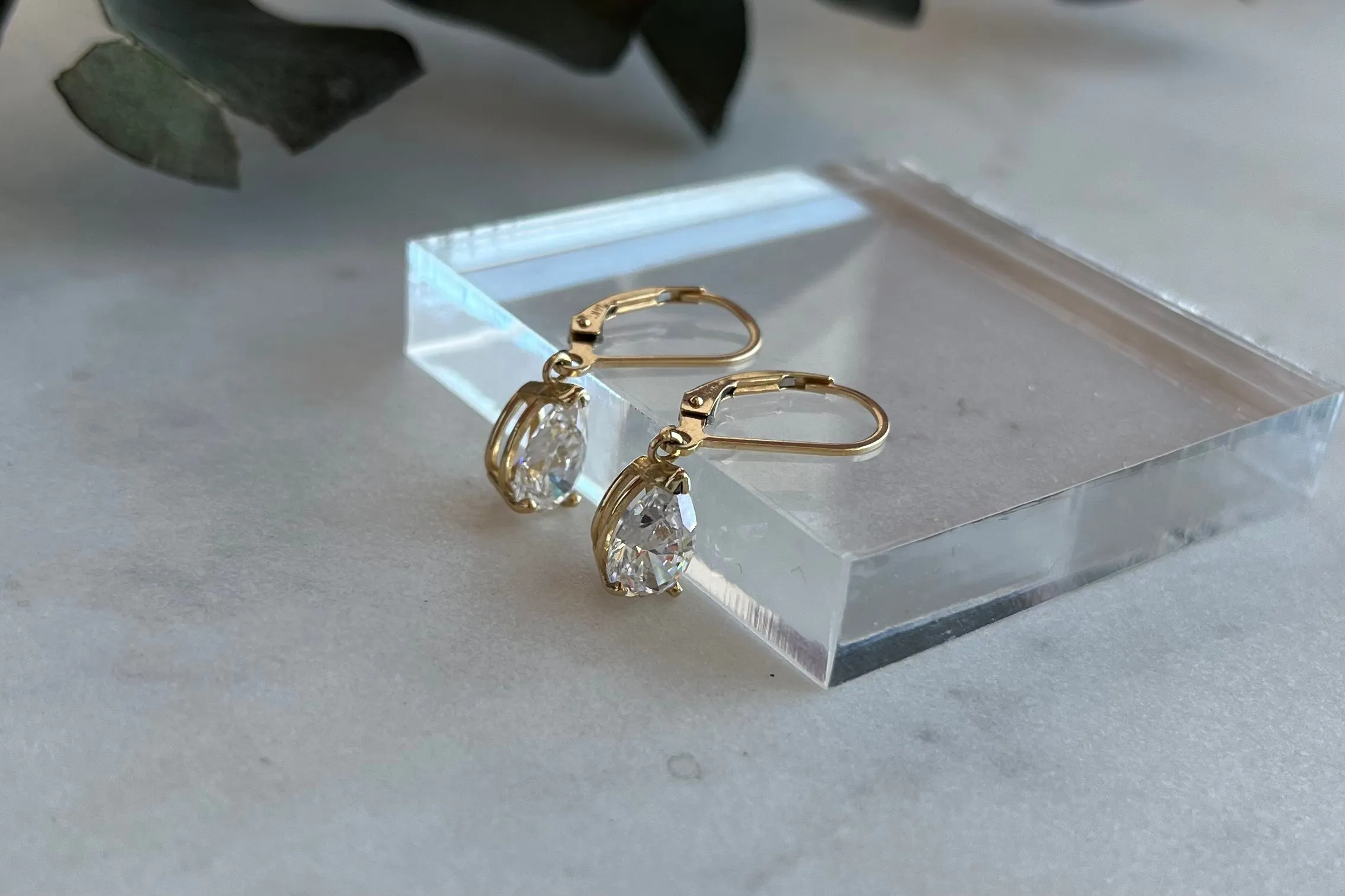 Yellow Gold Pear Dangle Earrings