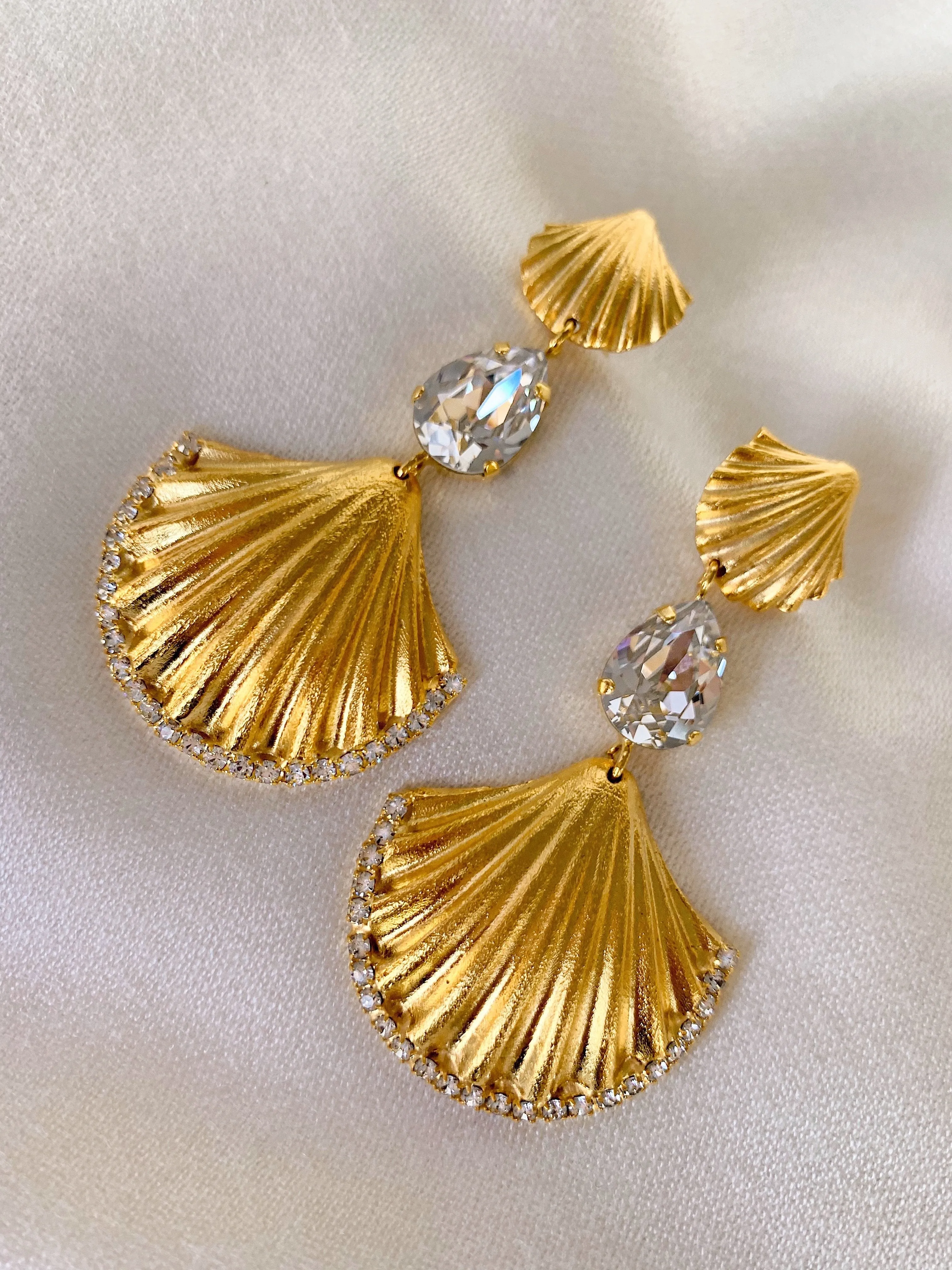 Yoana Earrings