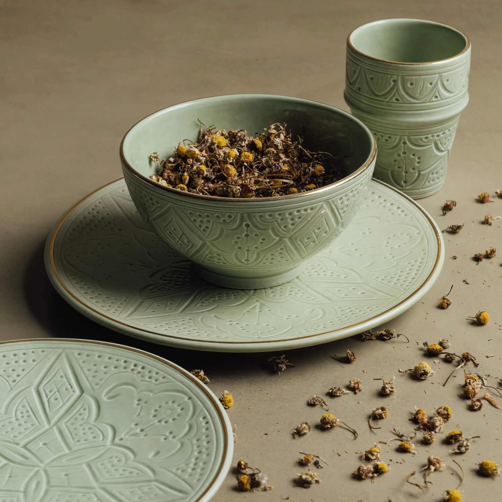 Zagora Green - Moroccan Dinnerware Set Adorned with 12 Carat Gold Accents
