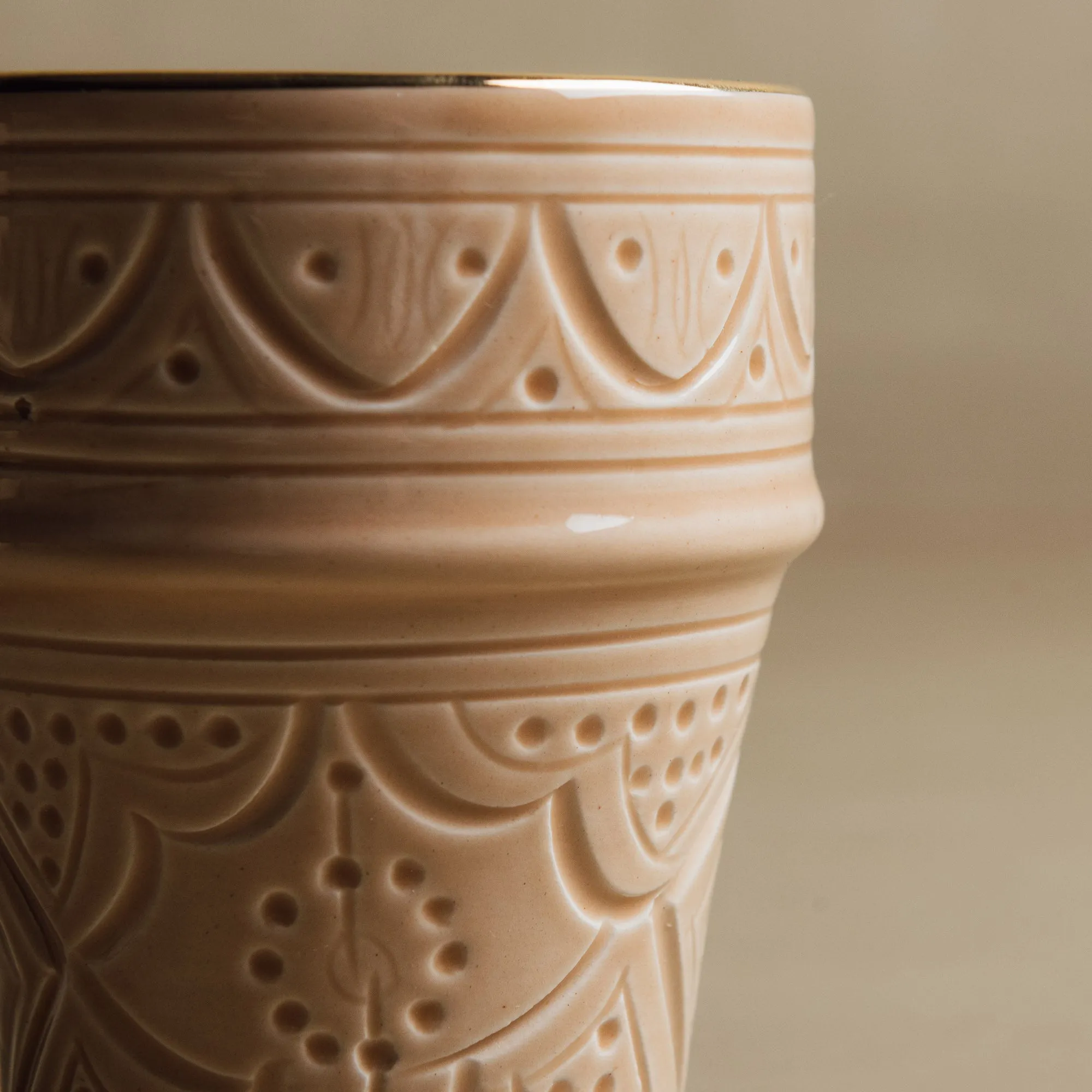 Zagora Sand Cup - Moroccan Dinnerware Adorned with 12 Carat Gold Accents