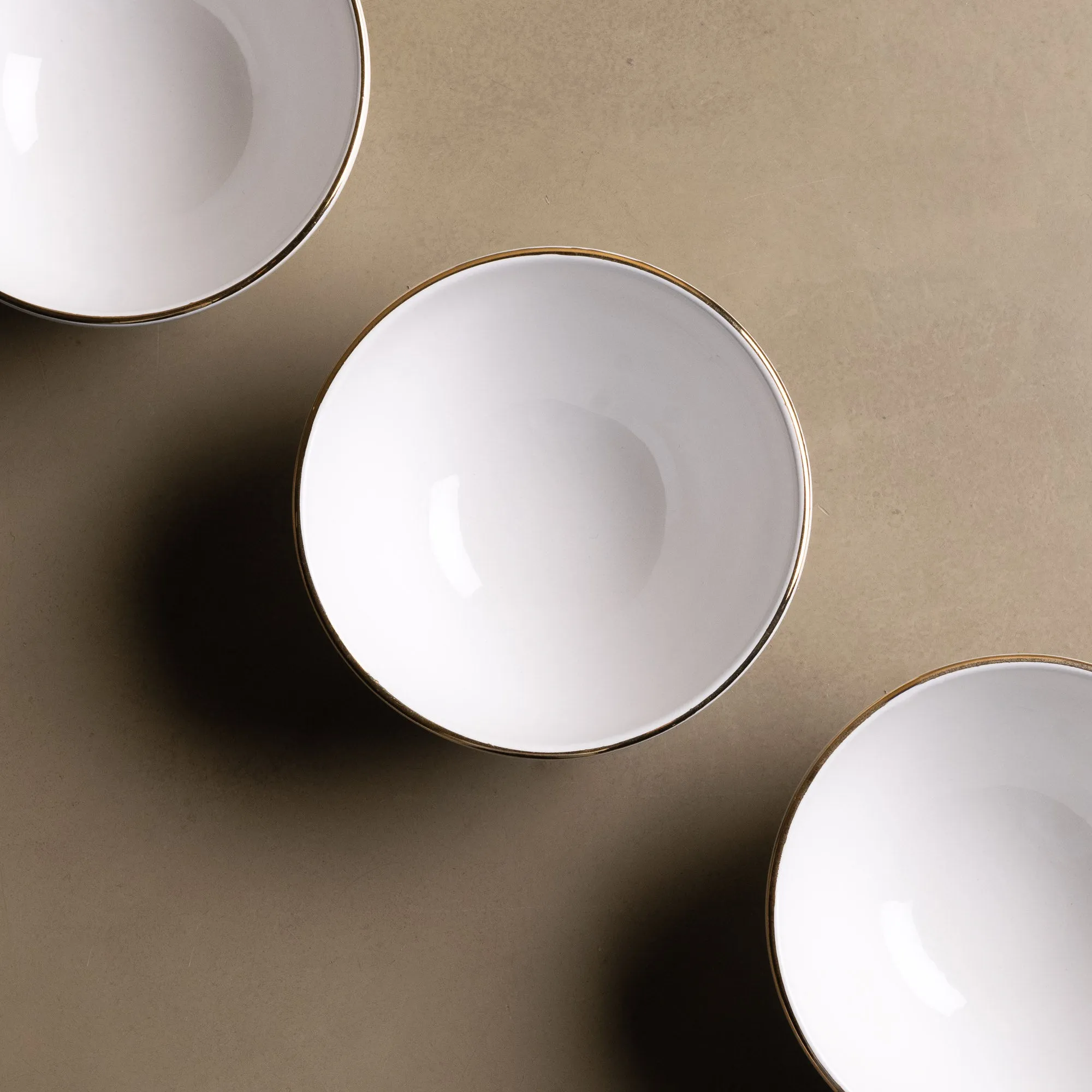 Zagora White Bowl - Moroccan Dinnerware Adorned with 12 Carat Gold Accents