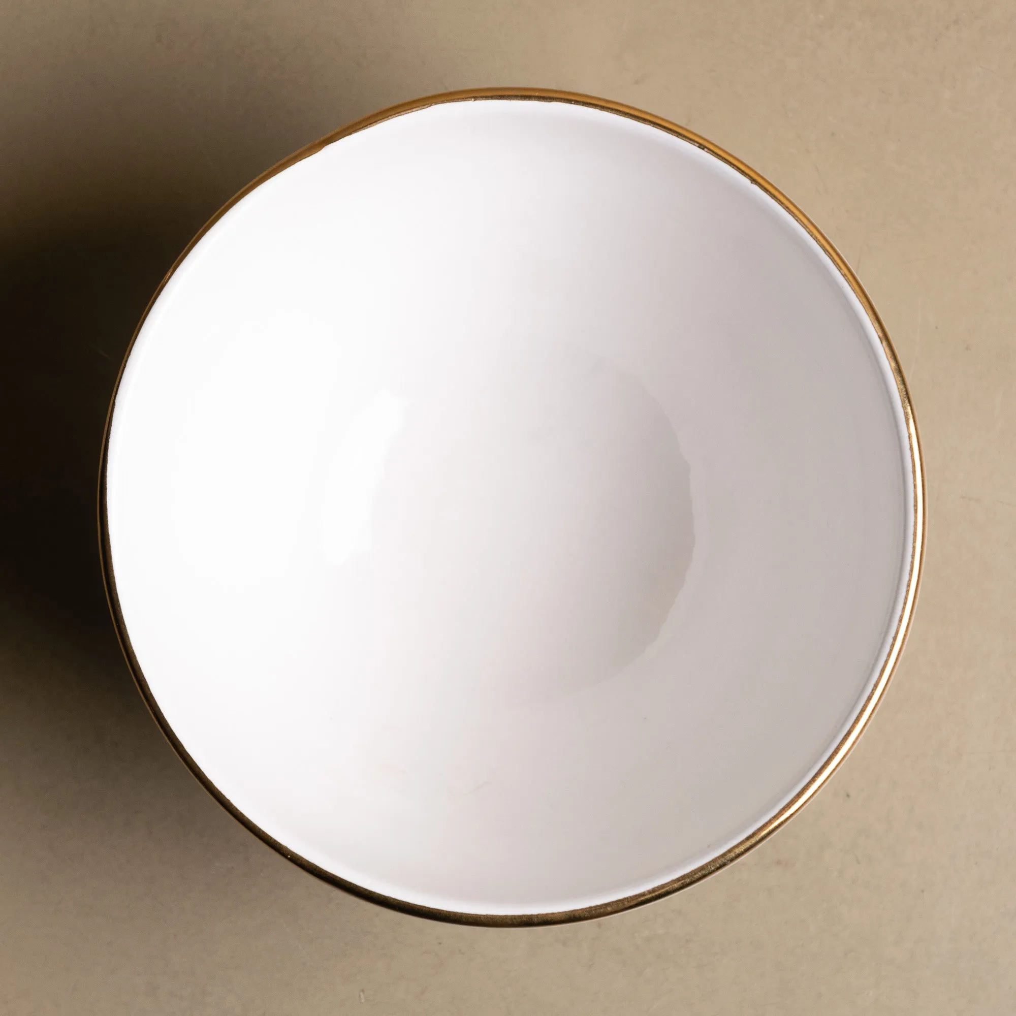Zagora White Bowl - Moroccan Dinnerware Adorned with 12 Carat Gold Accents