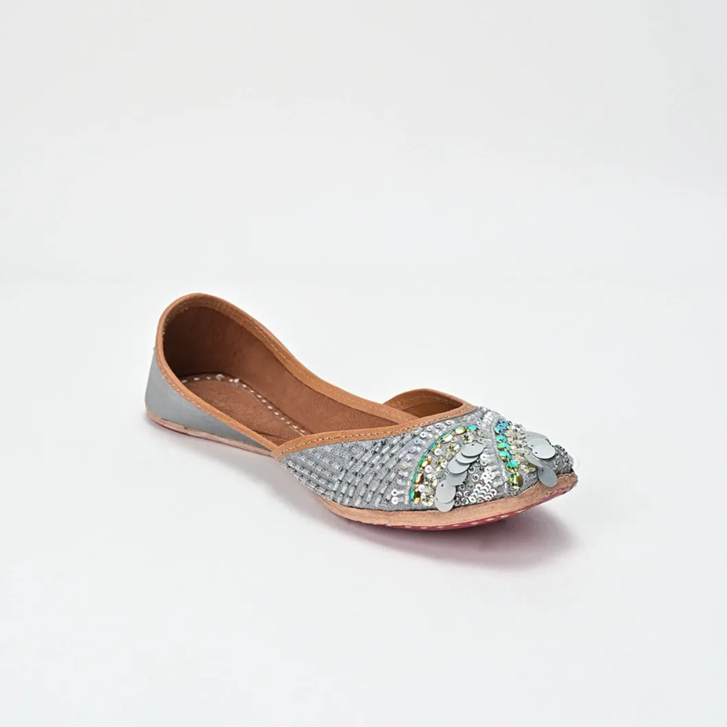 Zeina Embellished Juttis